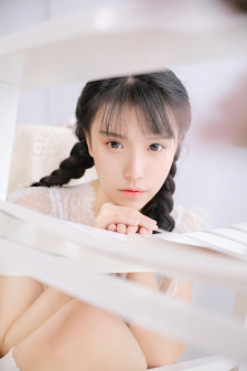 适合做前看的短篇小说的